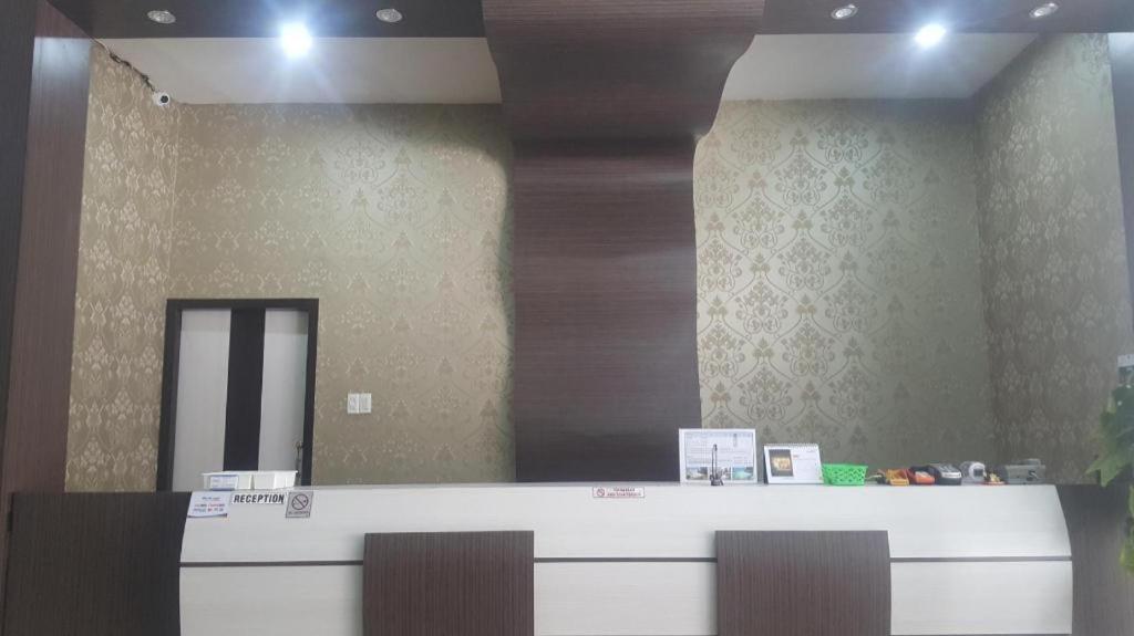 Nasional Hotel Gunungsitoli Dış mekan fotoğraf