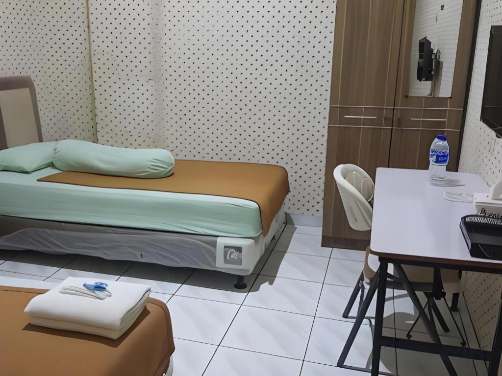 Nasional Hotel Gunungsitoli Dış mekan fotoğraf
